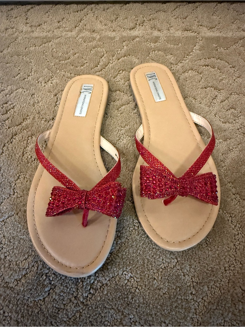 Size 8M INC International Concepts Red Bow Embellished Women's Sandals